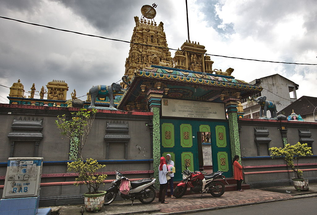 Perhimpunan_Shri_Mariamman_(Mariamman_Hindu_Temple),_Medan Wikipedia CC