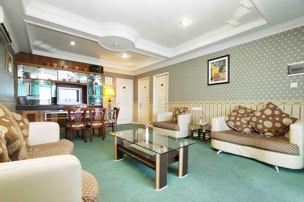 cheap medan hotels Antares Penthouse